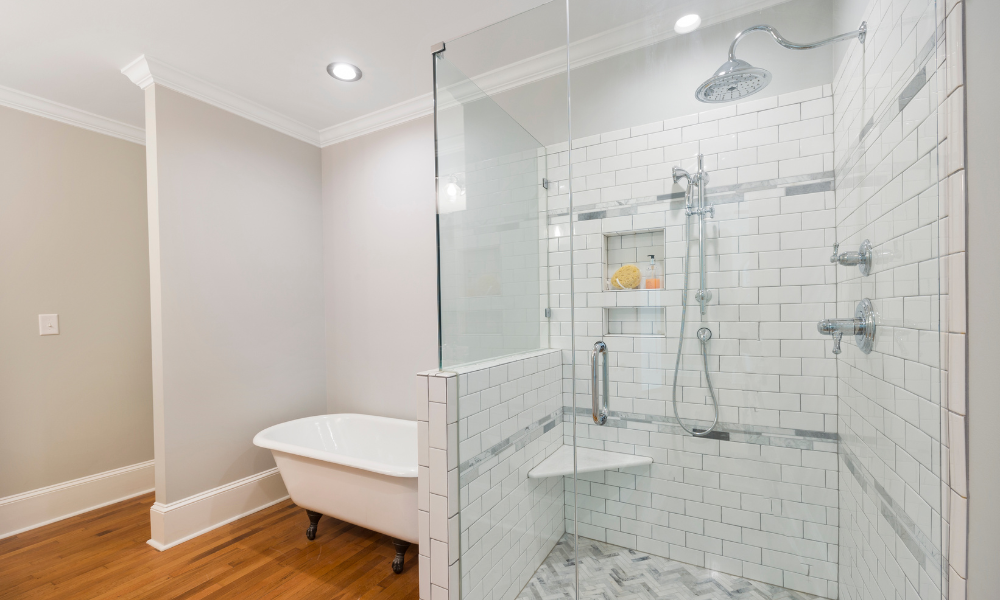 5 Quick Tips for Removing Soap Scum from Shower Glass