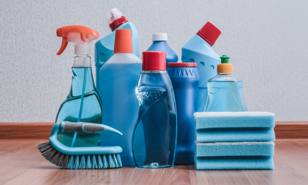 Chemical-Free Cleaning Products for a Safer Bathroom