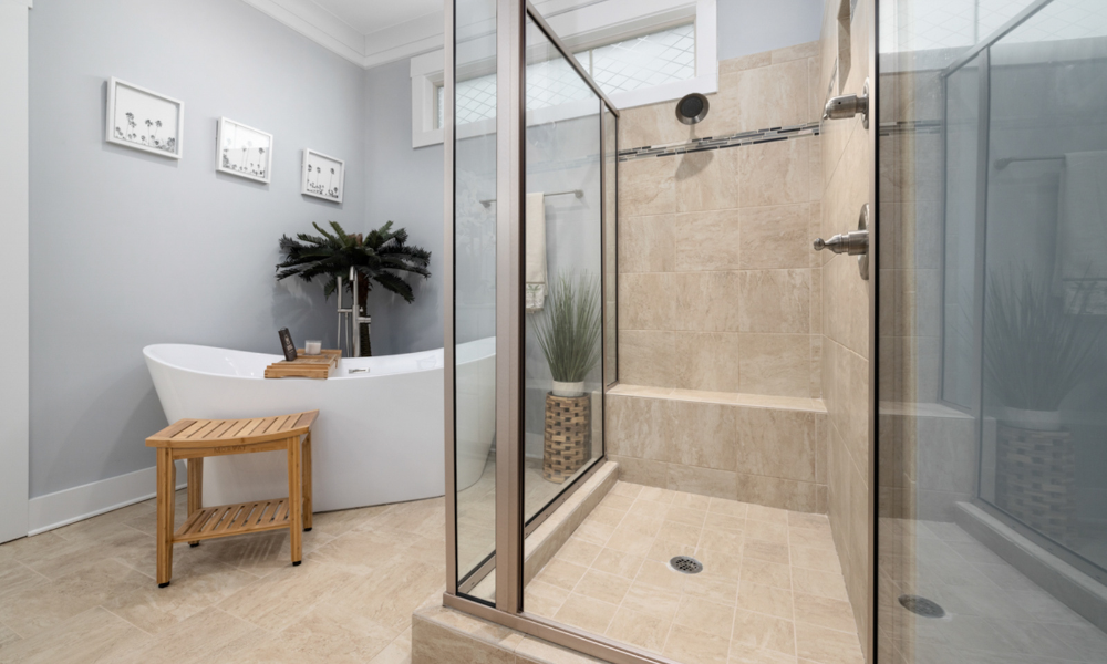 How to Revive Cloudy Shower Screens in Minutes